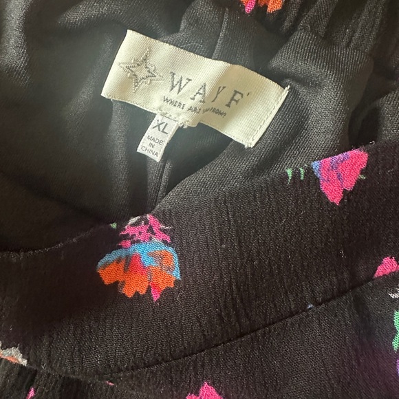 WAYF floral wide leg pants - NWOT - Picture 6 of 6